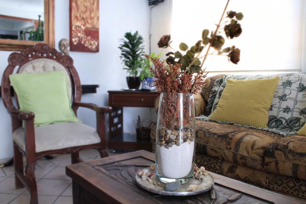 Residencia Sofia Hotel Querétaro Buitenkant foto
