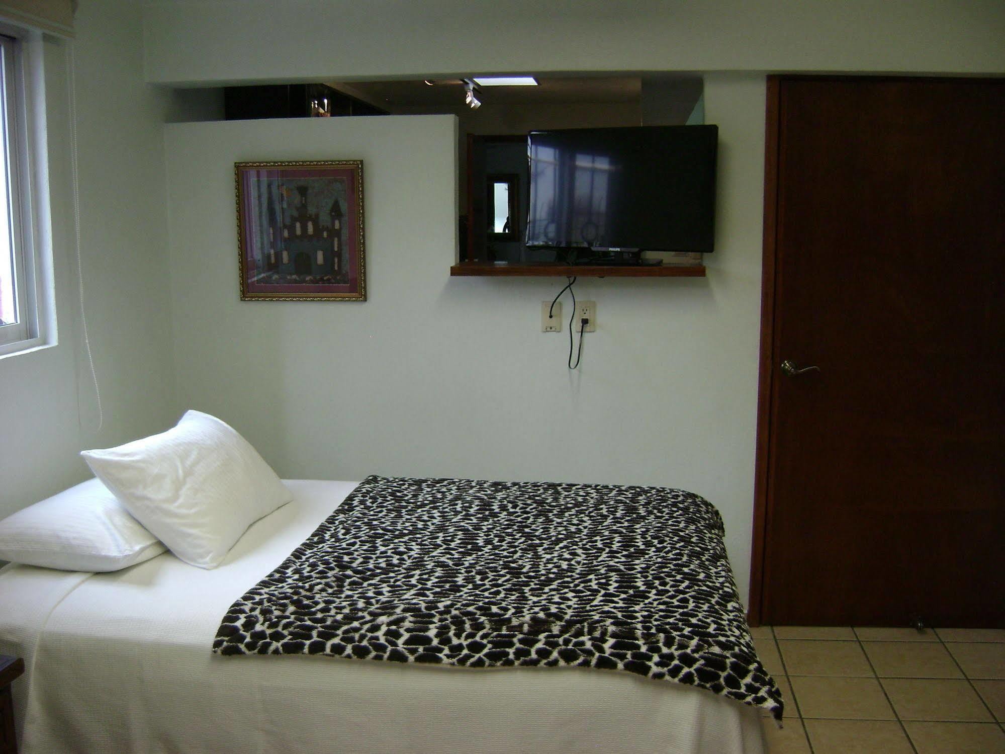 Residencia Sofia Hotel Querétaro Buitenkant foto