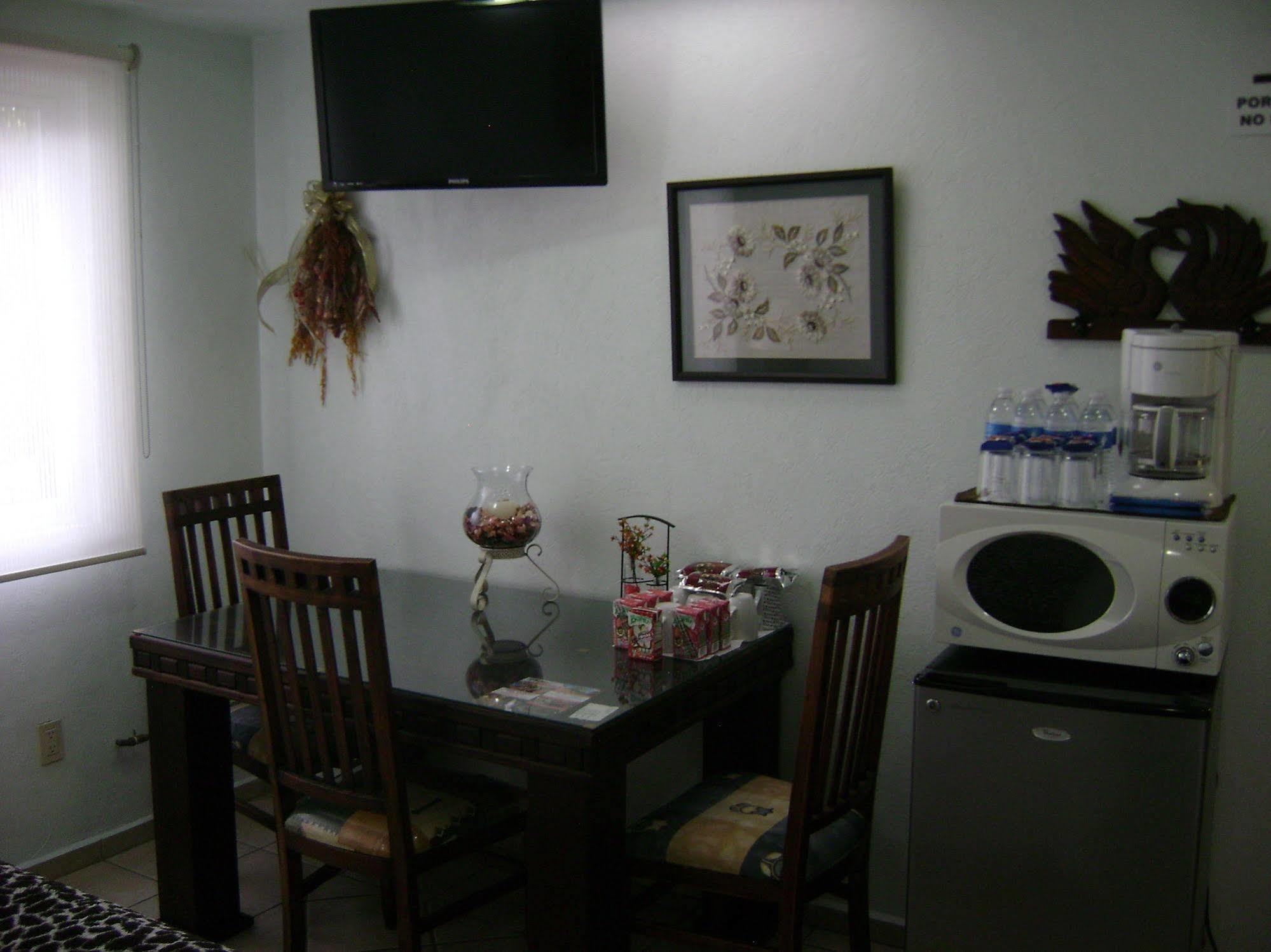 Residencia Sofia Hotel Querétaro Buitenkant foto